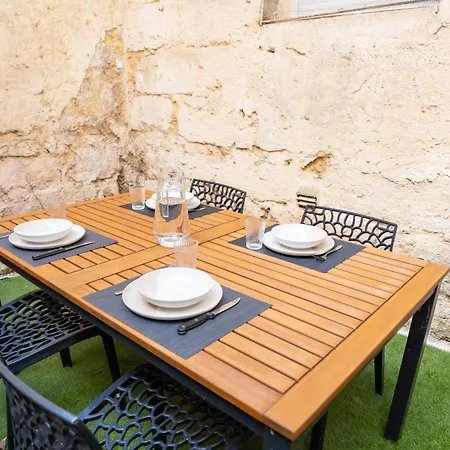 Magnifique Avec Terrasse בורדו