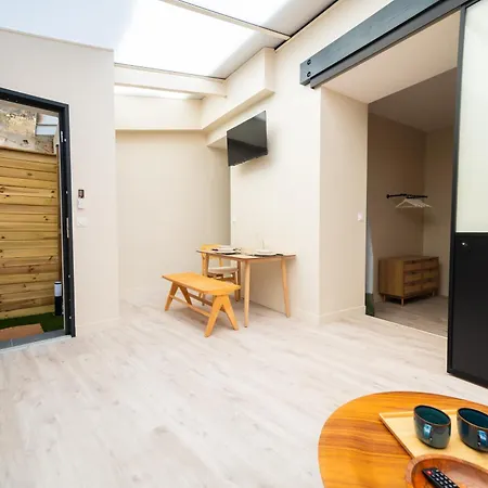 Magnifique Avec Terrasse דירה *